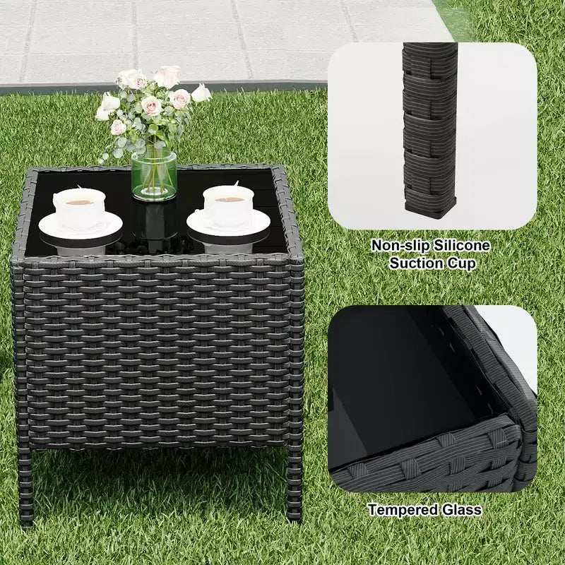 Meubles de patio en rotin PE – table basse et chaises