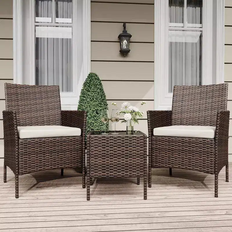 Meubles de patio en rotin PE – table basse et chaises