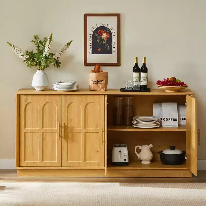 Buffet moderne avec 4 portes et 2 étagères réglables