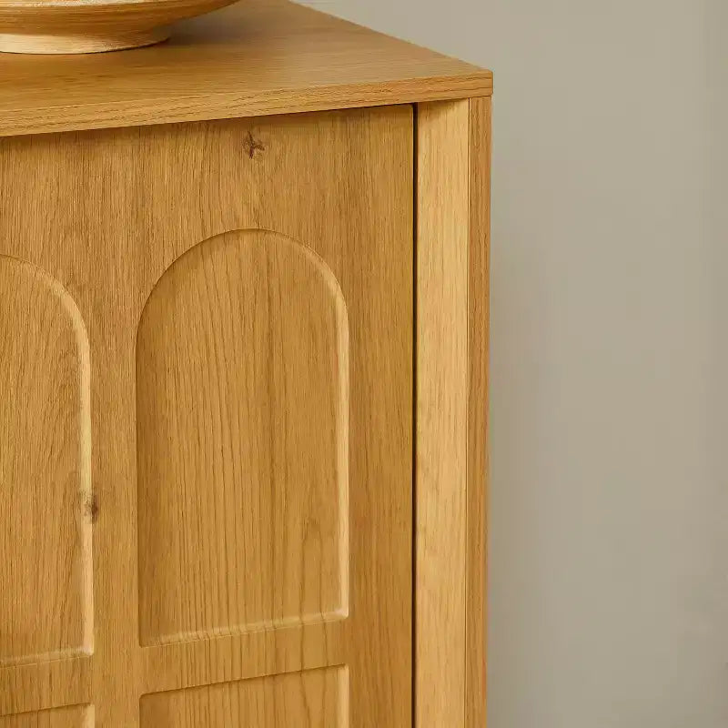 Buffet moderne avec 4 portes et 2 étagères réglables